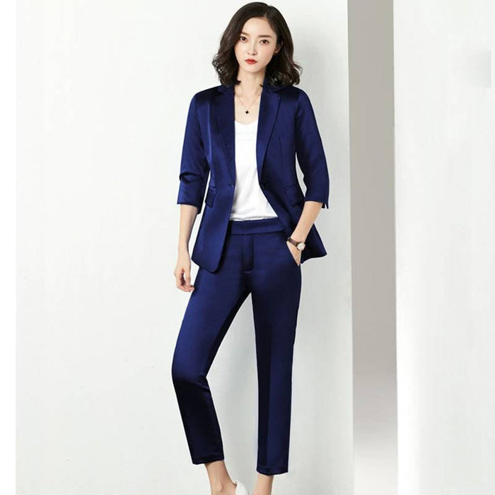 Women's suit