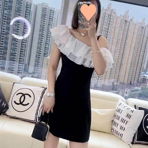 Pure Cotton Contrast-color Patchwork Ruffled Off-the-shoulder Dress - Magellan Fashion Shop