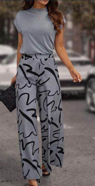 Clasi Batwing Sleeve Tee & Allover Print Wide Leg Pants - Magellan Fashion Shop
